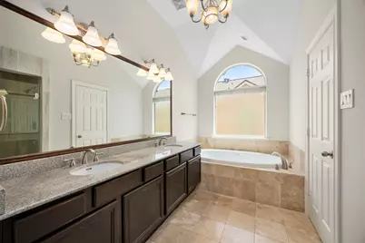 5723 Kansas Street, Houston, TX 77007 - Photo 11