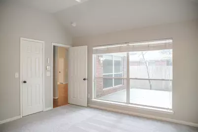 91 N Willow Point Circle, The Woodlands, TX 77382 - Photo 21