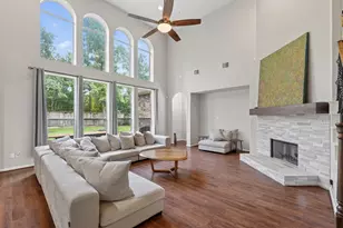 42 N Arrow Canyon Cir, The Woodlands, TX 77389 - Photo 1