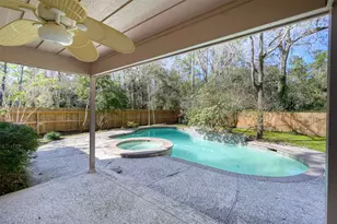 51 E Greywing Cir, The Woodlands, TX 77382 - Photo 17