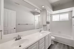 51 E Greywing Cir, The Woodlands, TX 77382 - Photo 15