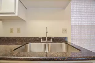 2750 Holly Hall St, Houston, TX 77054 - Photo 13