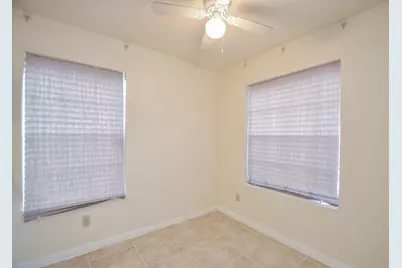 2750 Holly Hall Street #716, Houston, TX 77054 - Photo 7