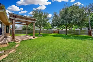 1109 Walnut Bend, Brenham, TX 77833 - Photo 35