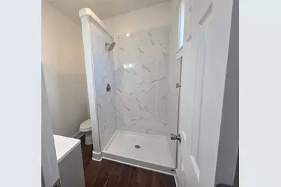 131 N Maplewood Street #133, Houston, TX 77011 - Photo 9