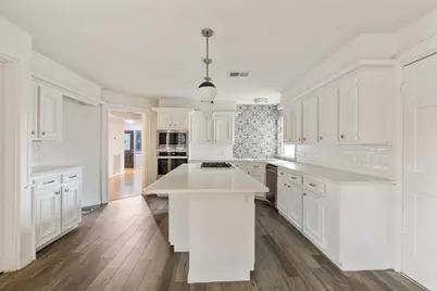 17902 Fernbluff Drive, Spring, TX 77379 - Photo 15