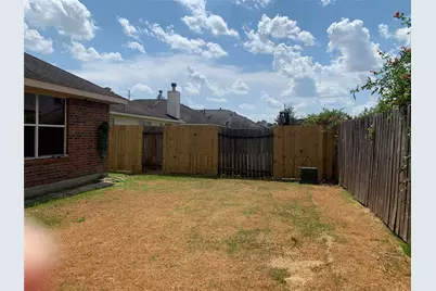 8823 Old Maple Lane, Humble, TX 77338 - Photo 13