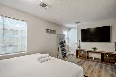 5411 Arapahoe Street, Houston, TX 77020 - Photo 27