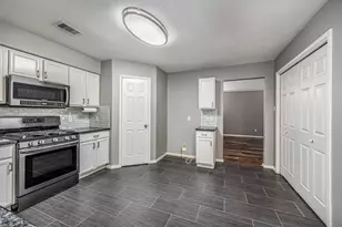 8019 Rosemary Drive, Baytown, TX 77521 - Photo 11