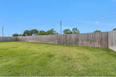 1147 Buffalograss Trail, Sealy, TX 77474 - Photo 31