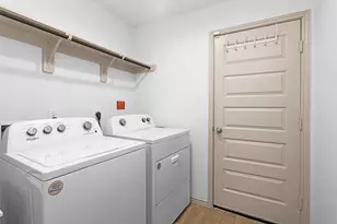 1147 Buffalograss Trl, Sealy, TX 77474 - Photo 15