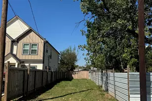 7713 St Louis St, Houston, TX 77028 - Photo 1