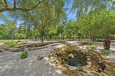 728 Crestbend Drive, Houston, TX 77042 - Photo 29