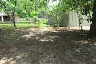 184 Hickory Dr, Onalaska, TX 77360 - Photo 25
