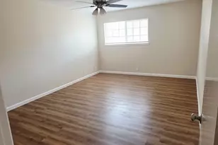 2323 Augusta Dr, Houston, TX 77057 - Photo 9