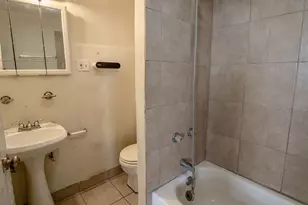 1414 1/2 Campbell St, Houston, TX 77009 - Photo 5