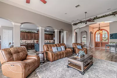 15569 Crown Oaks Drive, Montgomery, TX 77316 - Photo 11