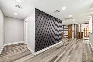 2106 Antoine Dr, Houston, TX 77055 - Photo 13