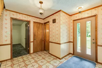 204 Sleepy Hollow Drive, Lake Jackson, TX 77566 - Photo 5
