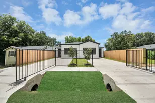 3724 Rebecca St, Houston, TX 77021 - Photo 7