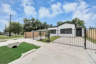 3724 Rebecca St, Houston, TX 77021 - Photo 5