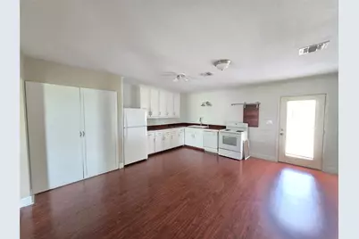 205 Buckskin Drive, Palacios, TX 77465 - Photo 15