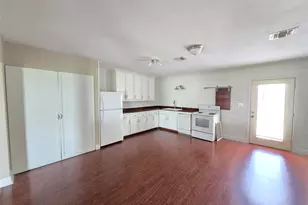 205 Buckskin Dr, Palacios, TX 77465 - Photo 15