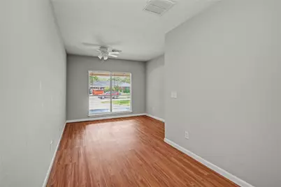 11206 Cliffwood Drive, Houston, TX 77035 - Photo 23