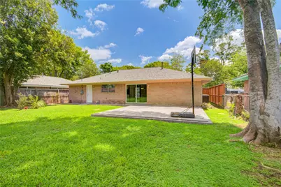 11206 Cliffwood Drive, Houston, TX 77035 - Photo 33