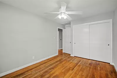 11206 Cliffwood Drive, Houston, TX 77035 - Photo 27