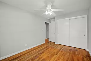 11206 Cliffwood Dr, Houston, TX 77035 - Photo 27