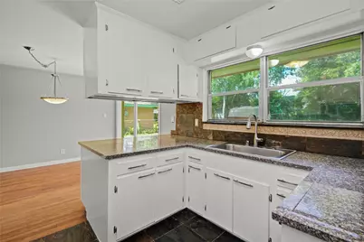 11206 Cliffwood Drive, Houston, TX 77035 - Photo 3