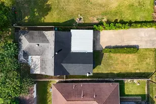 4034 Caplin St, Houston, TX 77026 - Photo 37