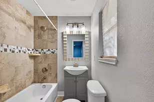 4034 Caplin St, Houston, TX 77026 - Photo 31