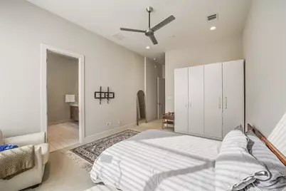 1004 California Street #203, Houston, TX 77006 - Photo 23