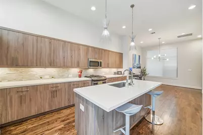 1004 California Street #203, Houston, TX 77006 - Photo 15