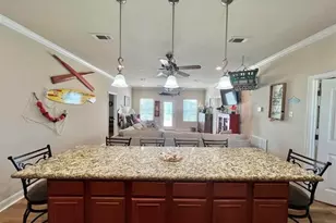 3174 Sea Castle Dr, Crystal Beach, TX 77650 - Photo 9