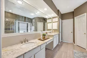 11827 Orchard Mountain Dr, Houston, TX 77059 - Photo 27