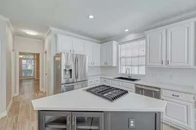 18 Turtle Creek Manor, Sugar Land, TX 77479 - Photo 15