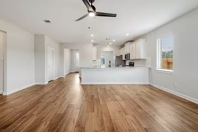 15761 Bayberry Trace Drive, Conroe, TX 77303 - Photo 11