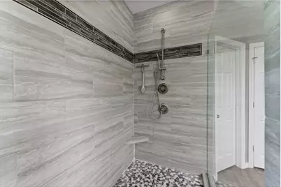 2608 Silverstone Way, Conroe, TX 77304 - Photo 29