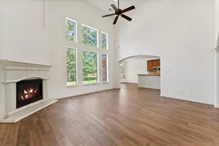 2608 Silverstone Way, Conroe, TX 77304 - Photo 11