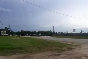 613 615 & 617 N Hwy 75, Willis, TX 77378 - Photo 11