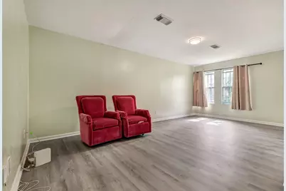 1037 Wall Street, Houston, TX 77088 - Photo 13