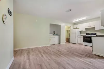 1037 Wall Street, Houston, TX 77088 - Photo 7