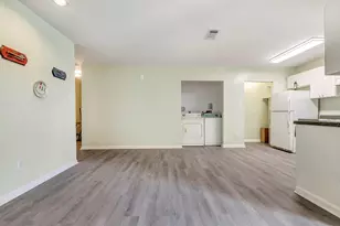 1037 Wall St, Houston, TX 77088 - Photo 5