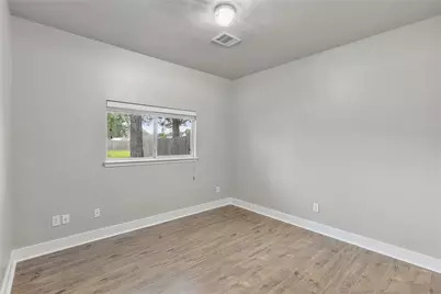 17202 N Lighthouse Drive, Crosby, TX 77532 - Photo 13