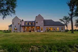 404 Blackberry Ln, Washington, TX 77880 - Photo 5