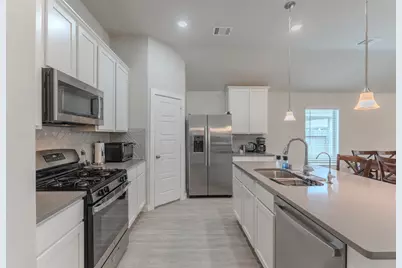 22035 Juniper Crossing Drive, New Caney, TX 77357 - Photo 7