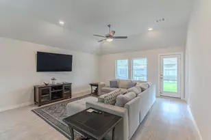 22035 Juniper Crossing Dr, New Caney, TX 77357 - Photo 15